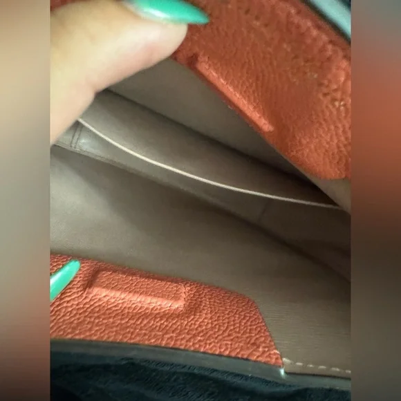 Kate Spade Coral Crossbody purse - Picture 11 of 11